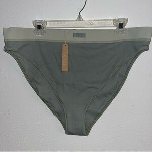 Brand New Skims panties underwear 4X